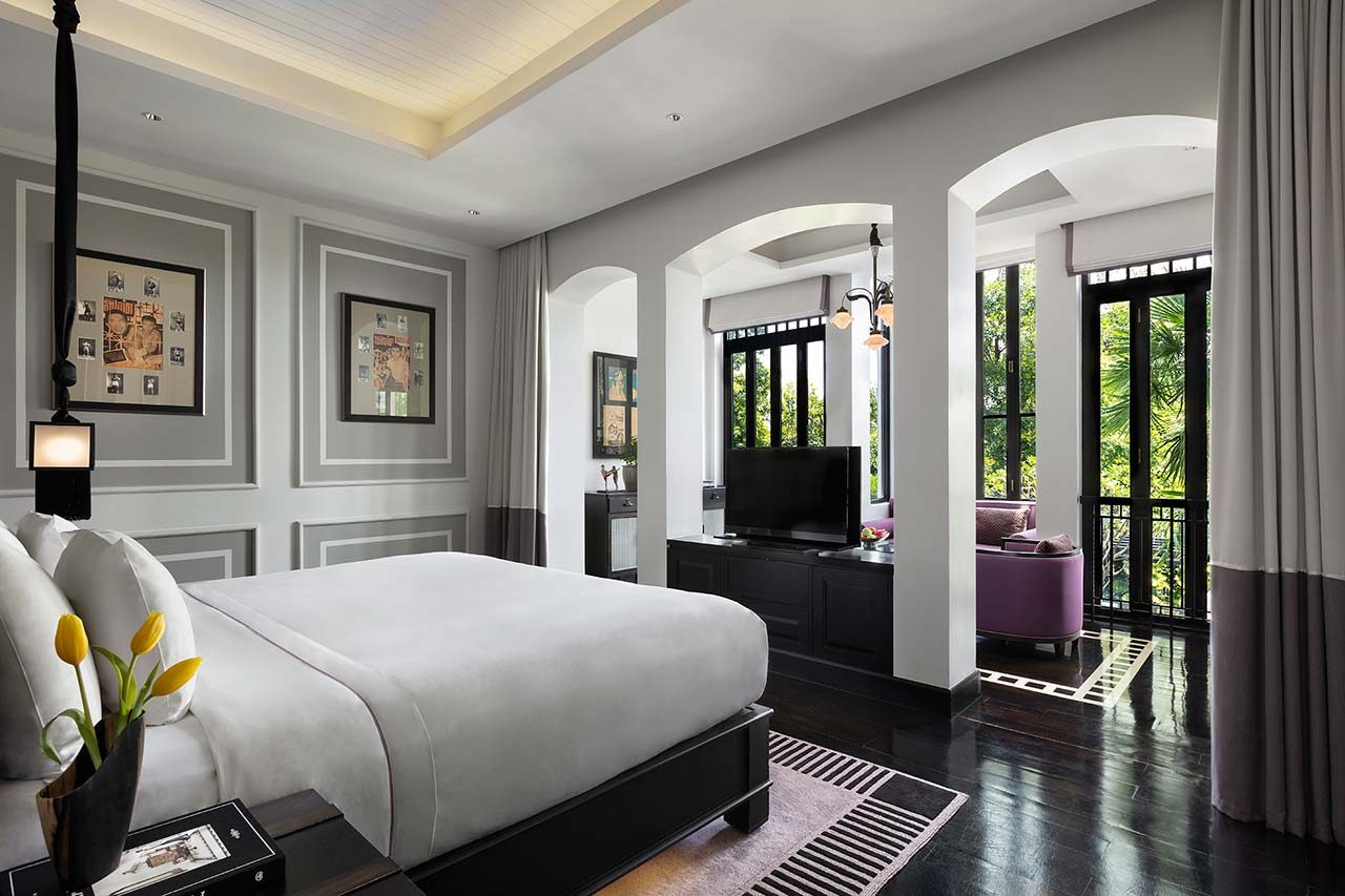 Guest room — The Siam Hotel