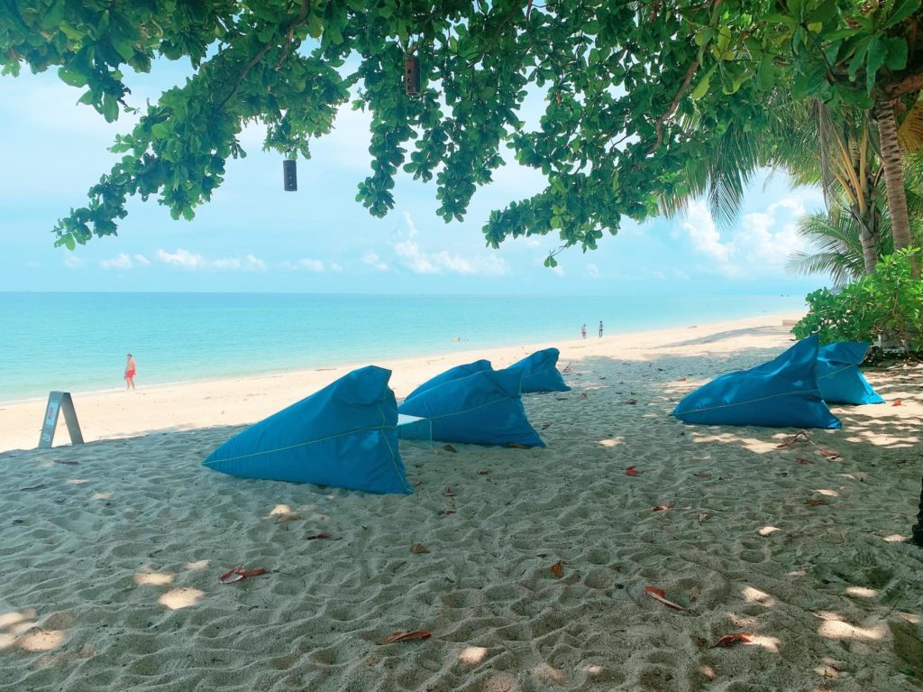 Der Strand vor dem Resort — Weekender Resort