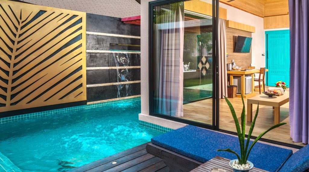 Villa mit Pool — Weekender Resort