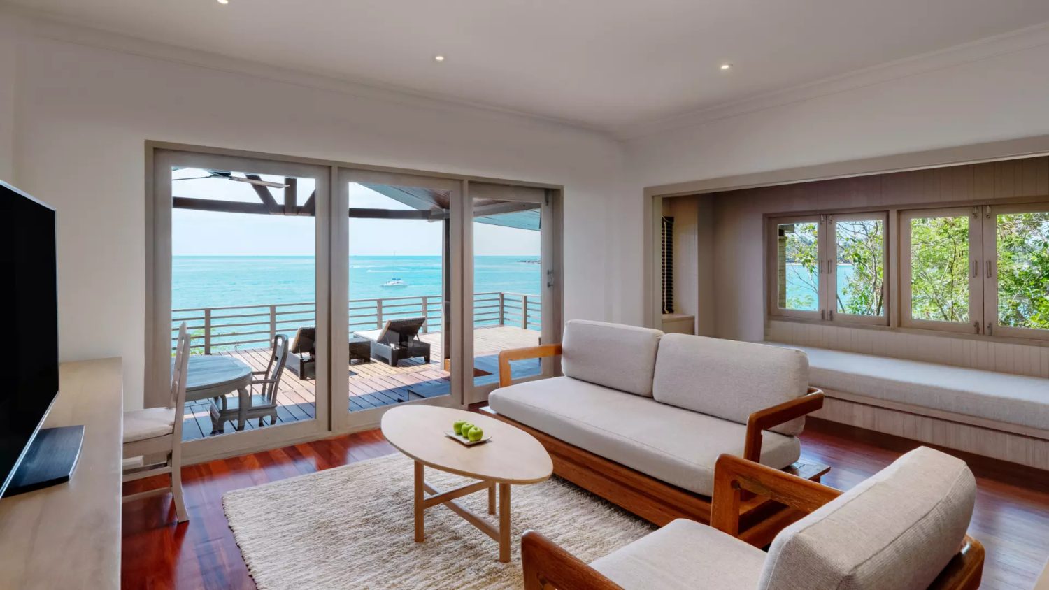 Wohnbereich einer Suite — Garrya Tongsai Bay Samui