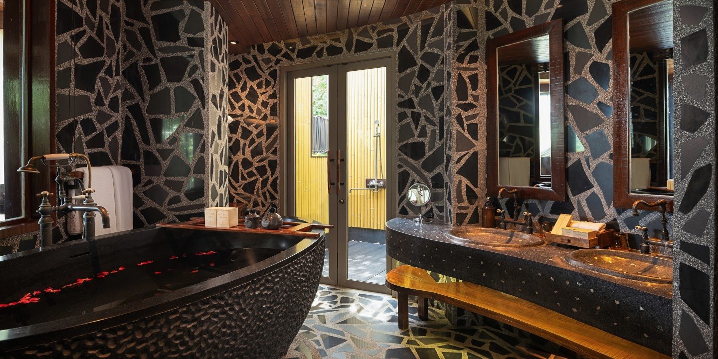 Badezimmer aus Stein — Keemala