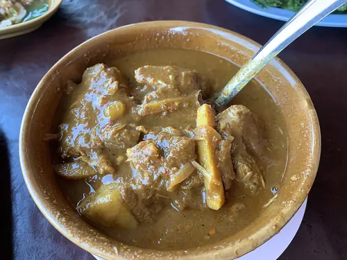 Cuisine shan (tai yai) : curry de porc hang le
