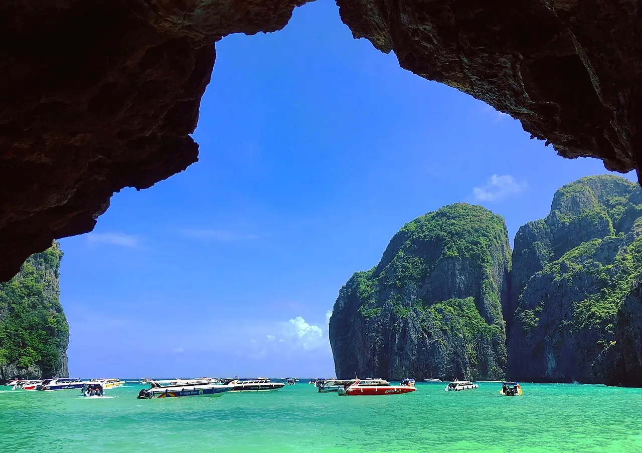 Maya Bay en Thaïlande : visiter la plage du film La Plage (Maya Bay, Koh Phi Phi Leh)