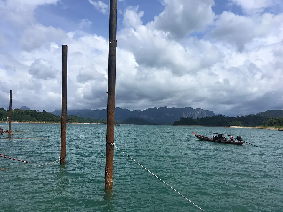 Cheow Lan Lake, Khao Sok