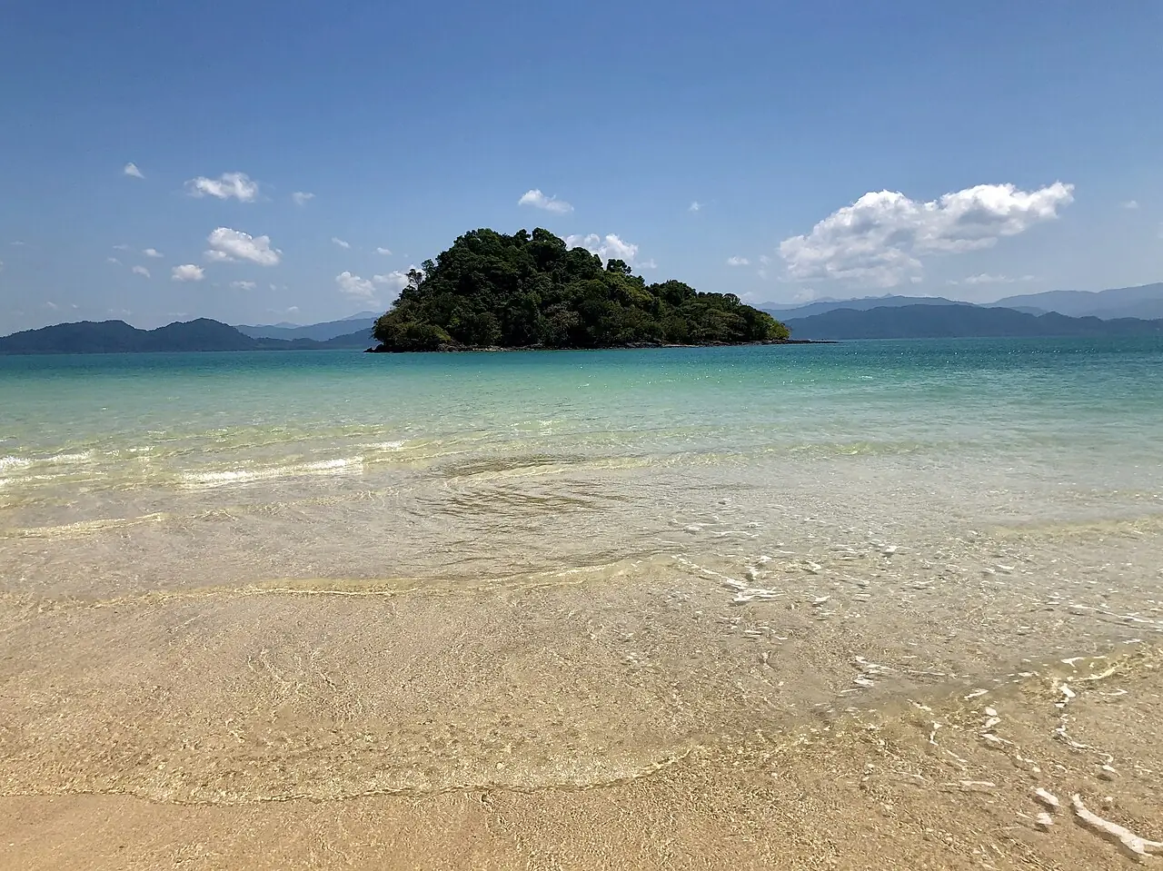 Koh Phayam: a quiet Andaman island off Ranong, and how to reach it (Koh Phayam)