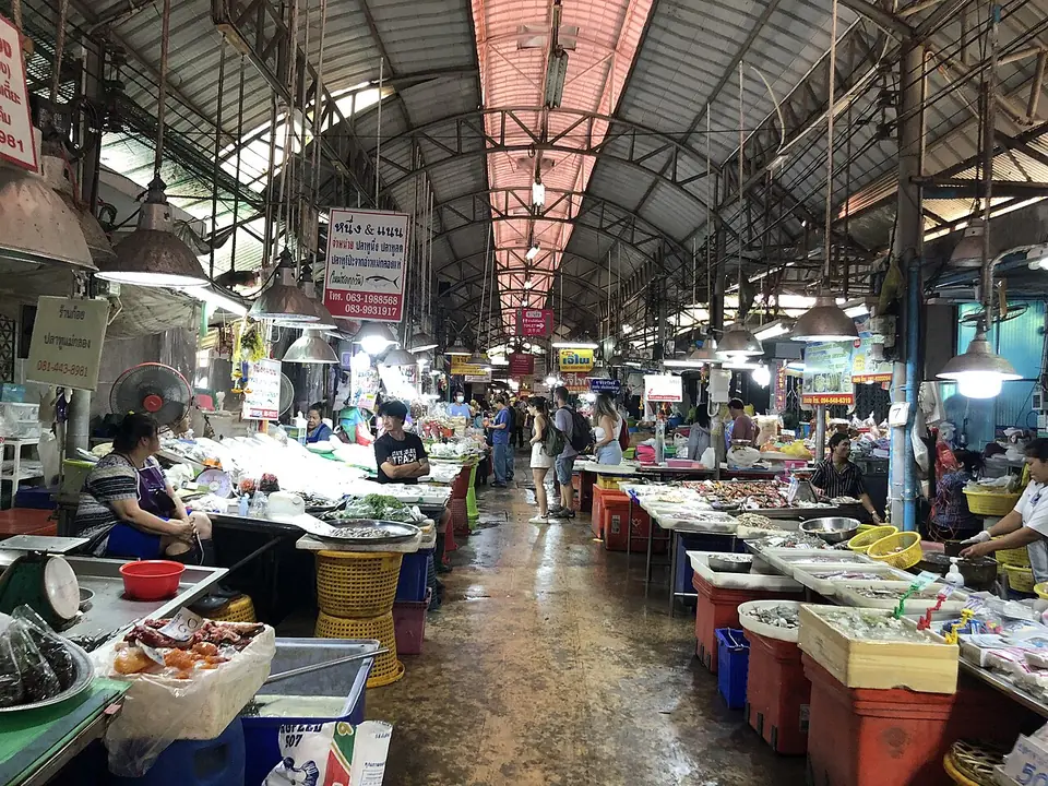 Maeklong railway market, Samut Songkhram