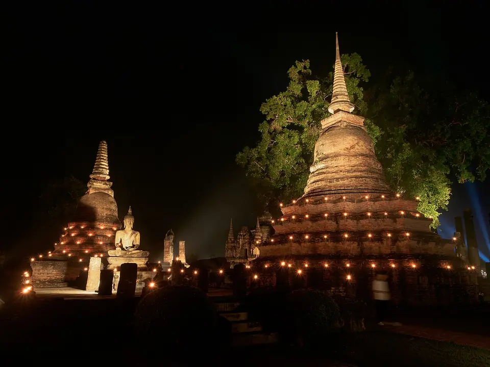 Sukhothai Historical Park during Loy Krathong