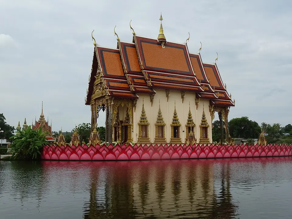 Wat Plai Laem, Koh Samui