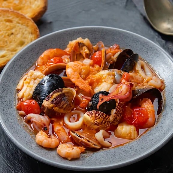 Zuppa di pesce — Pepenero